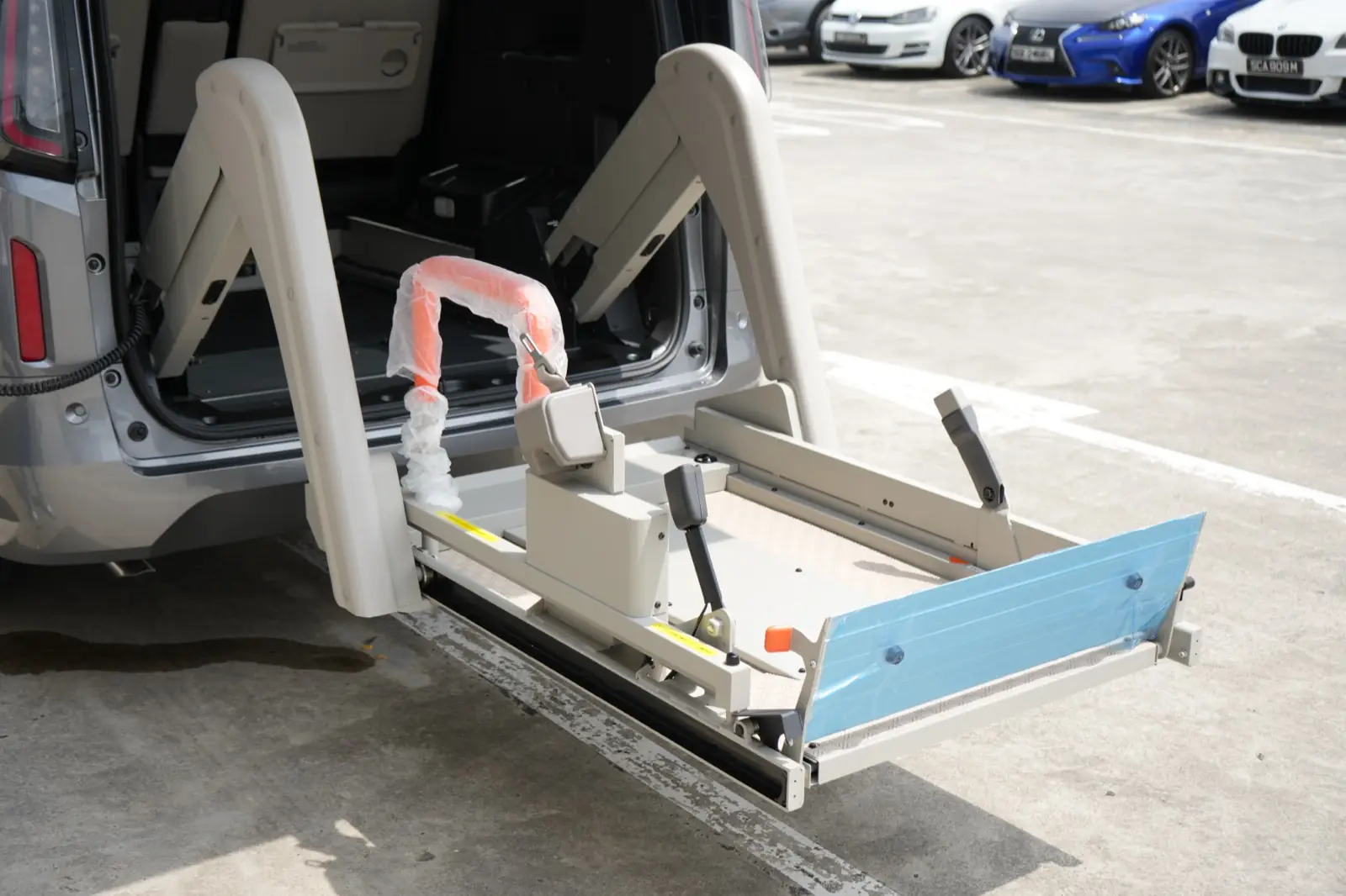 Close-up of the ramp platform with assist grip